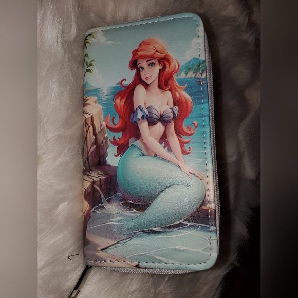 Ariel The Little Mermaid Wallet - Picture 5 of 6